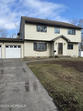 Rent this 4 bed house on 491 Brookside Avenue in Oakhurst Manor, Ocean Township