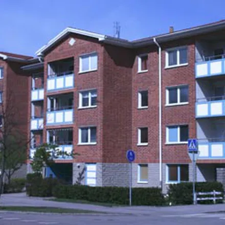 Rent this 2 bed apartment on Steneberg in Brynäsgatan, 802 84 Gävle