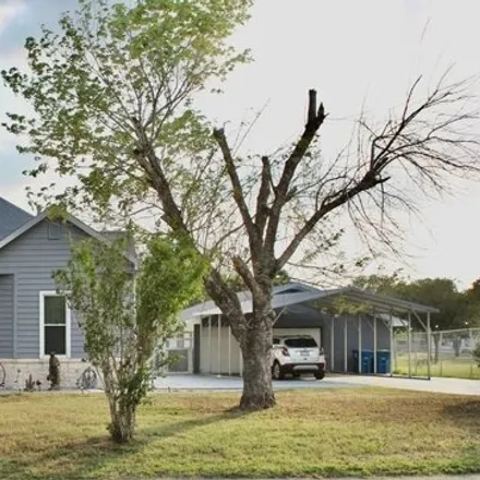 Buy this 3 bed house on 388 West Fannin Street in Beeville, TX 78102