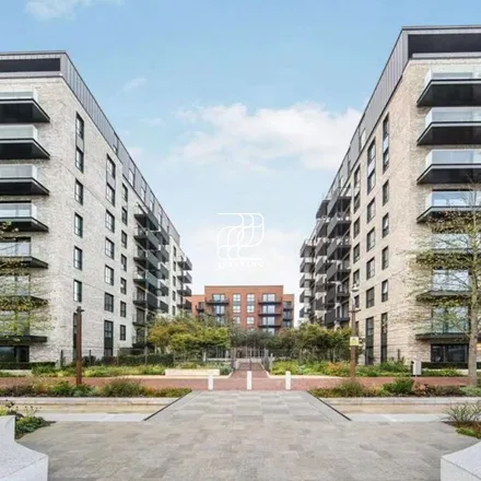 Rent this 2 bed apartment on unnamed road in London, UB1 1DB