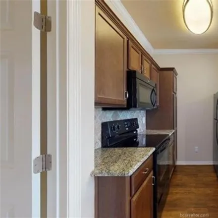 Image 2 - South Harvey Mitchell Parkway, College Station, TX 77840, USA - Condo for rent