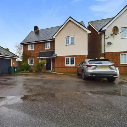 Buy this 5 bed house on Barn Close in Pound Hill, RH10 7PE