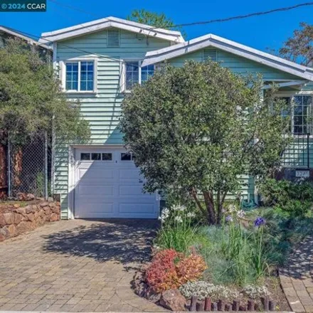 Buy this 2 bed house on 3241 Liese Avenue in Oakland, CA 94619