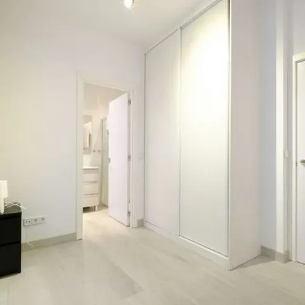 Rent this 2 bed apartment on Madrid in La Máquina Chamberí, Calle de Ponzano