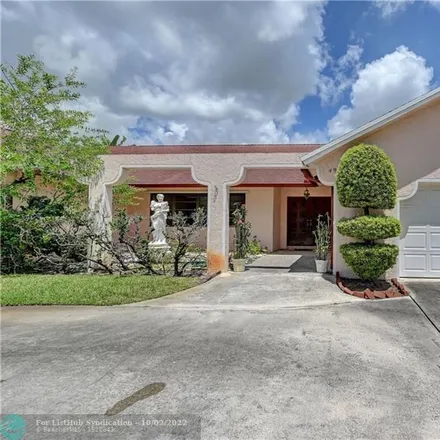 Image 1 - 4911 Garfield Street, West Hollywood, Hollywood, FL 33021, USA - House for sale