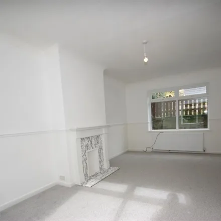Rent this 3 bed apartment on Brighouse town centre in Bradford Road, Brighouse