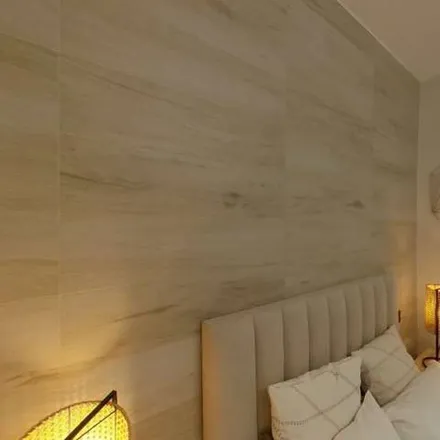 Rent this 1 bed apartment on BiciMAD in Paseo de la Chopera, 28045 Madrid