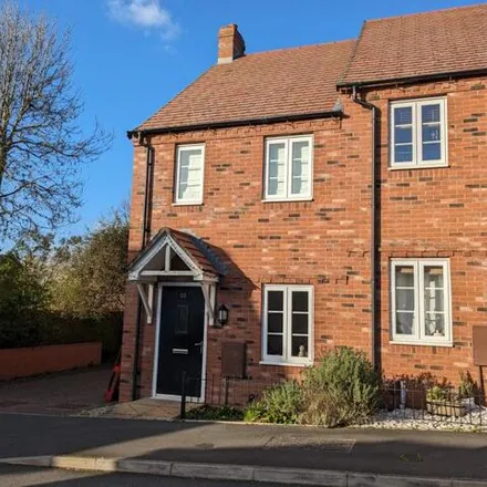 Buy this 2 bed duplex on Saturn Way in Stratford-upon-Avon, CV37 7NE