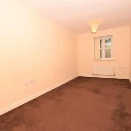 Image 6 - Mereside, Lascelles Hall, HD5 8SX, United Kingdom - Apartment for rent