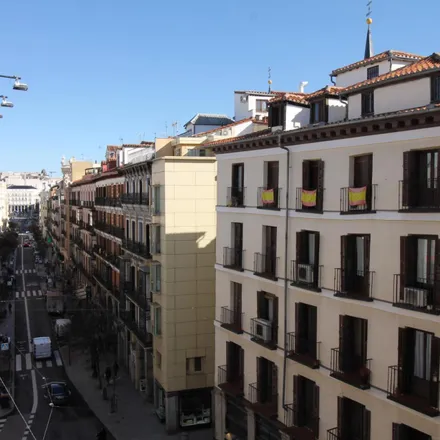 Image 8 - Madrid, Las Muns, Plaza del Comandante Las Morenas, 28013 Madrid - Room for rent