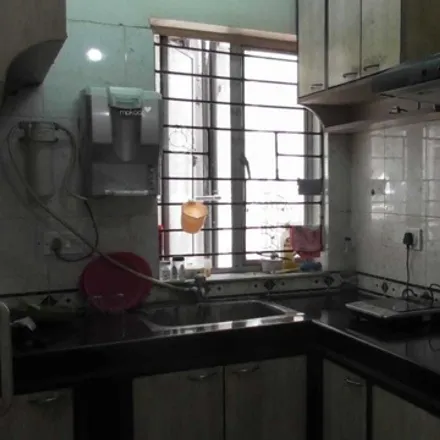 Rent this 2 bed apartment on unnamed road in Lake Gardens, Kolkata - 700045