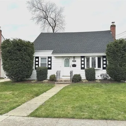 Buy this 4 bed house on 2647 Colonial Avenue in Merrick, NY 11566