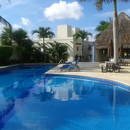 Rent this 2 bed house on Cancún