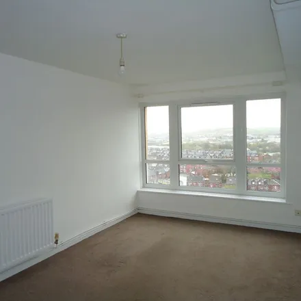 Rent this 1 bed apartment on Meynell Heights in Meynell Approach, Leeds