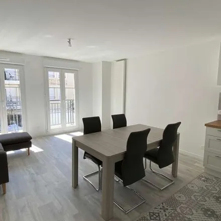Rent this 2 bed apartment on 5 Place Remoiville in 94350 Villiers-sur-Marne, France