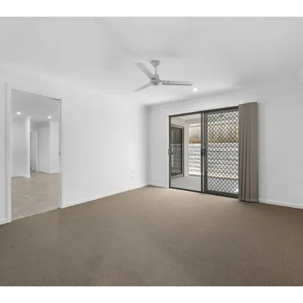 Image 7 - Dysart Drive, Holmview QLD 4207, Australia - Apartment for rent