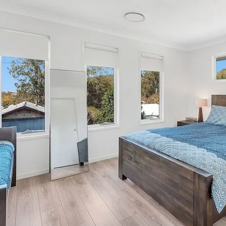 Rent this 4 bed house on Somerset Dam in Somerset Regional, Queensland