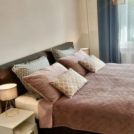 Rent this 2 bed apartment on 01814 Reinhardtsdorf