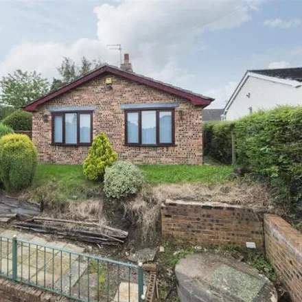 Buy this 2 bed house on Top Road in Kingsley, Cheshire