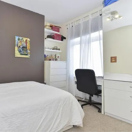 Image 6 - 29 Howard Road, London, NW2 6DS, United Kingdom - Apartment for sale