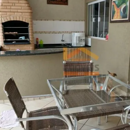 Buy this 3 bed house on Rua Emílio Giordano in São Vito, Americana - SP