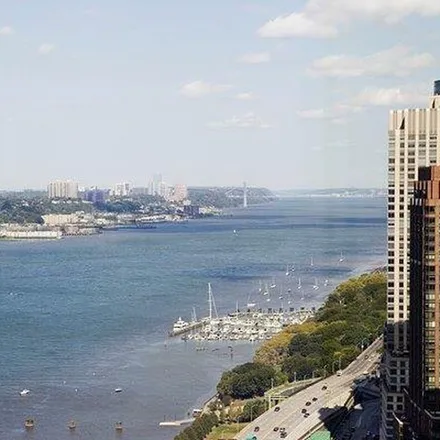 Image 5 - The Rushmore, 80 Riverside Boulevard, New York, NY 10069, USA - Apartment for rent