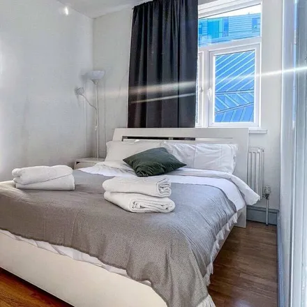 Rent this 2 bed apartment on London in E2 7DJ, United Kingdom