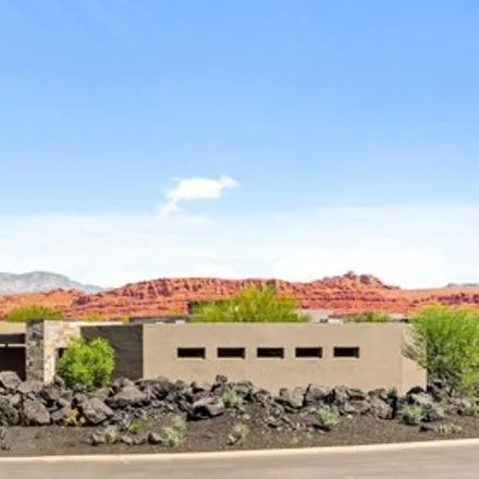 Buy this 5 bed house on 2413 Kiva Trail in Saint George, UT 84770