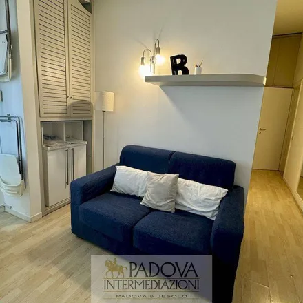 Image 5 - Via del Risorgimento, 35149 Padua Province of Padua, Italy - Apartment for rent