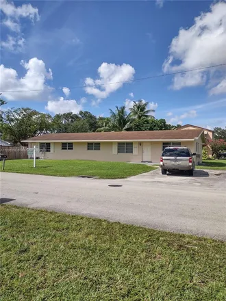 Image 2 - KFC, Southwest 61st Avenue, Miramar, FL 33023, USA - Duplex for sale