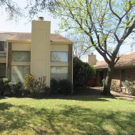 Buy this 3 bed house on 3031 Airhaven Street in Dallas, TX 75229