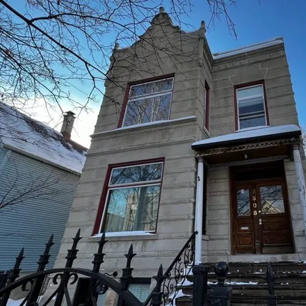 Rent this 3 bed house on 2508 North Spaulding Avenue in Chicago, IL 60618