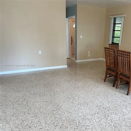 Image 3 - 10500 Northwest 28th Court, Miami-Dade County, FL 33147, USA - House for rent