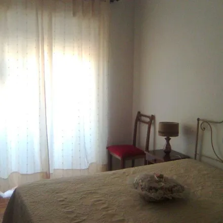 Rent this 3 bed apartment on Rua de Londres in 4485-689 Vila do Conde, Portugal