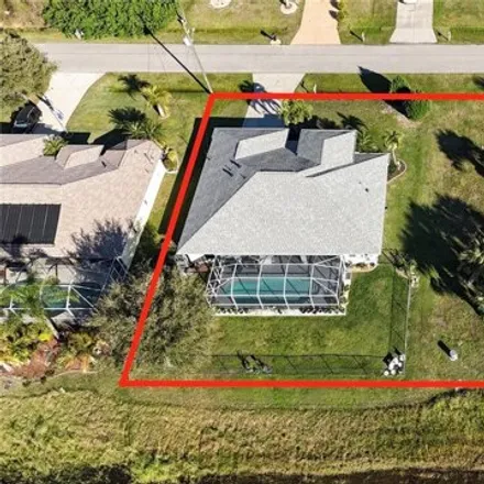 Image 2 - 1201 Fitzgerald Road, North Port, FL 34288, USA - House for sale