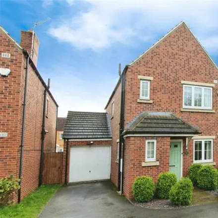 Buy this 3 bed house on Ash Way in Selby, YO8 8RX