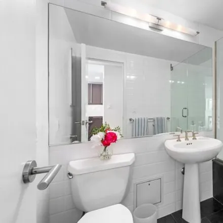 Image 6 - Rutherford Place, 2nd Avenue, New York, NY 10035, USA - Condo for sale