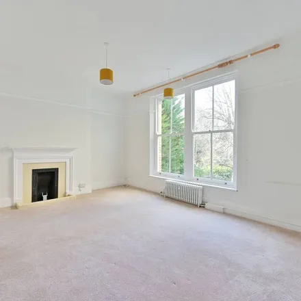 Image 9 - Albemarle, Wimbledon Park Side, London, SW19 5ND, United Kingdom - Apartment for rent
