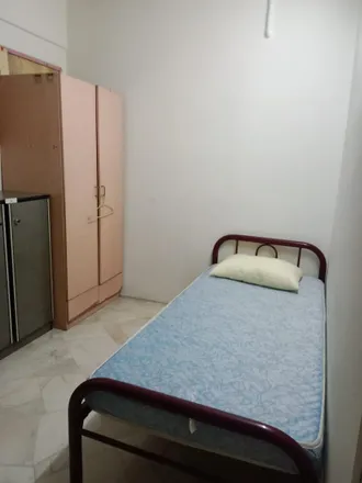 Rent this 3 bed apartment on Jalan 8/40 in Jinjang, 52000 Kuala Lumpur
