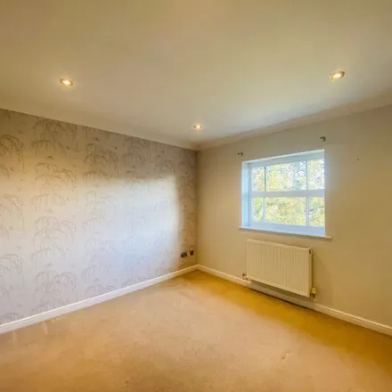 Image 3 - The Perfect Buff, Wolverhampton Road, Cannock, WS11 1AP, United Kingdom - Apartment for rent