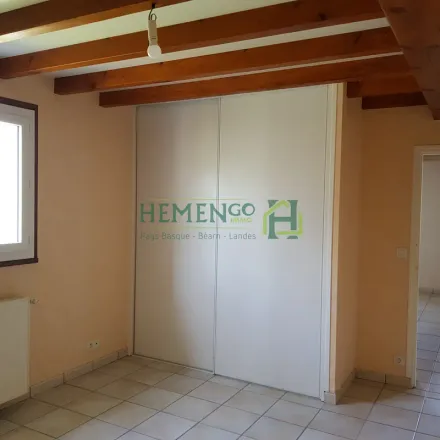 Rent this 4 bed apartment on 64 Rue Sainte-anne in 50380 Saint-Pair-sur-Mer, France