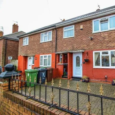 Buy this 3 bed townhouse on Hereford Drive in Sefton, L30 1QY