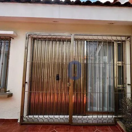 Rent this 4 bed house on Calle Garibaldi in Circunvalación Vallarta, 44670 Guadalajara