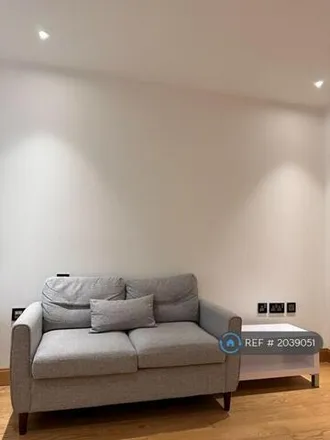 Image 5 - The Courthouse, 70 Horseferry Road, Westminster, London, SW1P 2DU, United Kingdom - Apartment for rent