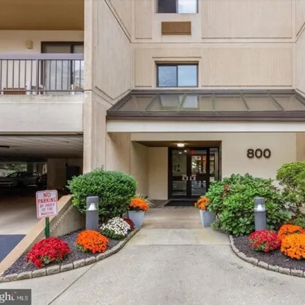 Buy this 2 bed condo on Somerset Place in Nether Providence Township, PA 19094