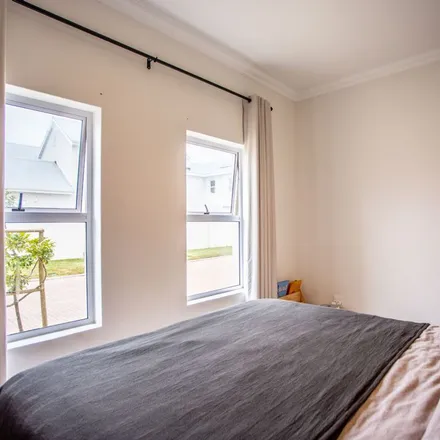 Rent this 3 bed apartment on Robyn Park Close in Langeberg Ridge, Kraaifontein