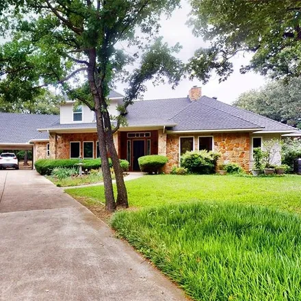 Buy this 5 bed house on 7600 Ranch Road in Flower Mound, TX 75022