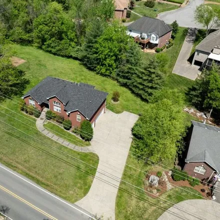 Image 2 - 435 Cumberland Hills Drive, Cumberland Hills, Hendersonville, TN 37075, USA - House for sale