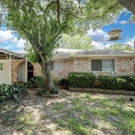 Rent this 4 bed house on 13398 Sunshadow Drive in Almeda Plaza, Houston