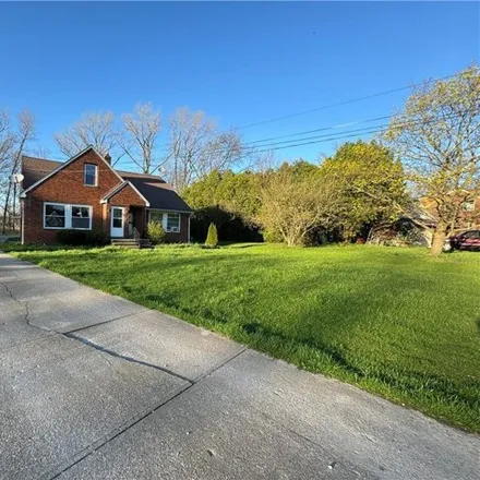 Rent this 4 bed house on 8543 Fair Road in Strongsville, OH 44149